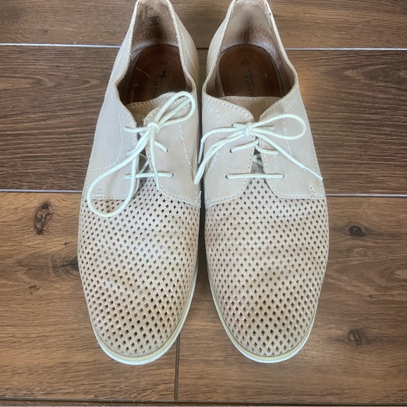 Tamaris Other - Elegant Beige Lace-Up Oxfords for Men